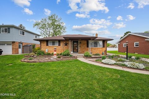 Tiny photo for 5439 Ketukkee Trail, Toledo, OH 43611 (MLS # 10006848)