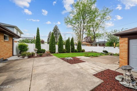 Tiny photo for 5439 Ketukkee Trail, Toledo, OH 43611 (MLS # 10006848)