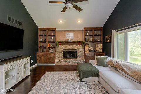 Tiny photo for 5665 Fox Hollow Court, Sylvania, OH 43560 (MLS # 10008003)