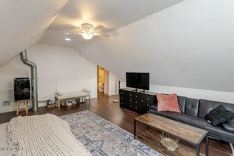 Tiny photo for 5665 Fox Hollow Court, Sylvania, OH 43560 (MLS # 10008003)