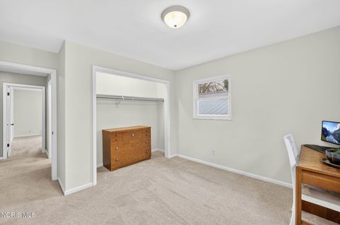 Tiny photo for 5924 Brookson Road, Sylvania, OH 43560 (MLS # 10004946)