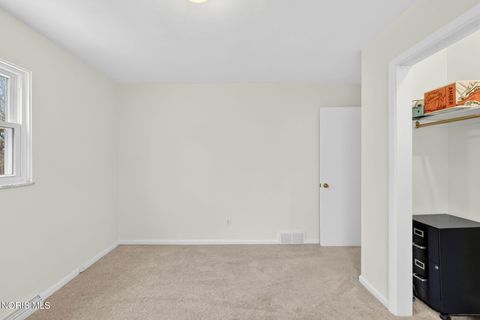 Tiny photo for 5924 Brookson Road, Sylvania, OH 43560 (MLS # 10004946)
