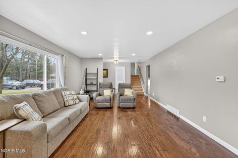 Tiny photo for 5924 Brookson Road, Sylvania, OH 43560 (MLS # 10004946)