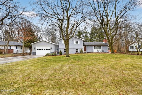 Photo of 5924 Brookson Road, Sylvania, OH 43560 (MLS # 10004946)