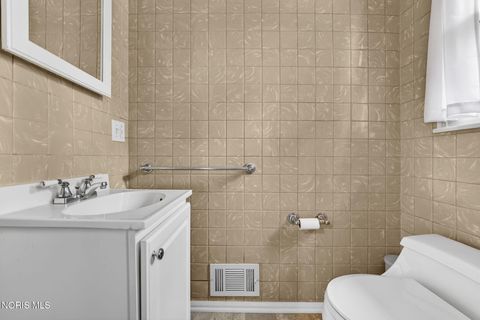 Tiny photo for 5924 Brookson Road, Sylvania, OH 43560 (MLS # 10004946)