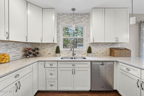 Tiny photo for 5924 Brookson Road, Sylvania, OH 43560 (MLS # 10004946)