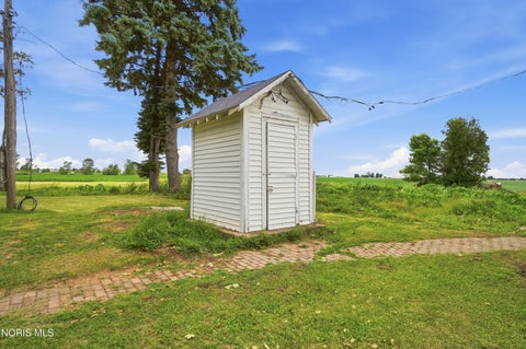 Tiny photo for 14511 Dirlam Road, Bowling Green, OH 43402 (MLS # 10009389)