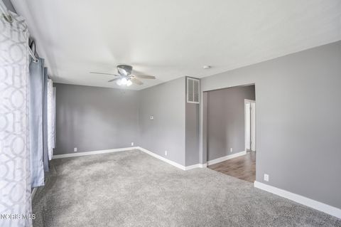 Tiny photo for 434 Davis Street, Findlay, OH 45840 (MLS # 10008152)