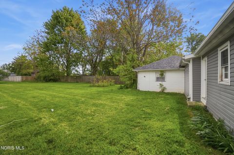 Tiny photo for 434 Davis Street, Findlay, OH 45840 (MLS # 10008152)
