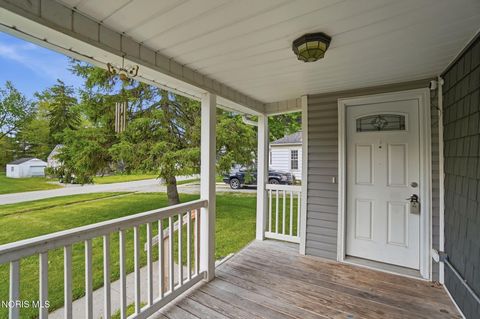 Tiny photo for 434 Davis Street, Findlay, OH 45840 (MLS # 10008152)