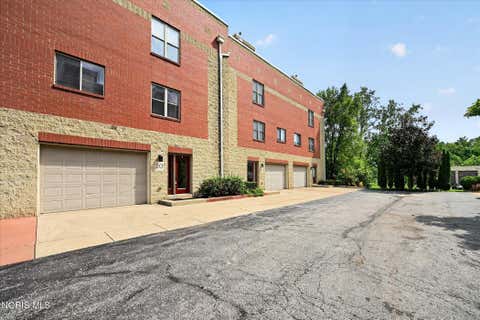 Tiny photo for 145 S Saint Clair Street, Toledo, OH 43604 (MLS # 10011844)