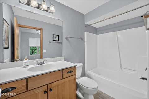 Tiny photo for 145 S Saint Clair Street, Toledo, OH 43604 (MLS # 10011844)