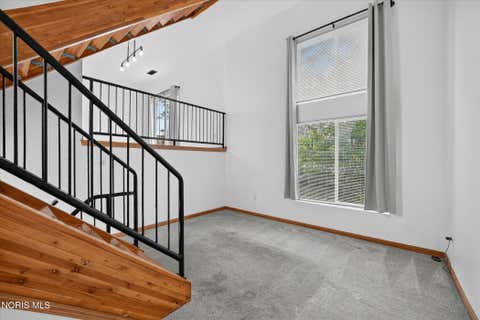 Tiny photo for 145 S Saint Clair Street, Toledo, OH 43604 (MLS # 10011844)