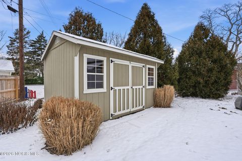 Tiny photo for 225 E Yates Avenue, Findlay, OH 45840 (MLS # 10003110)