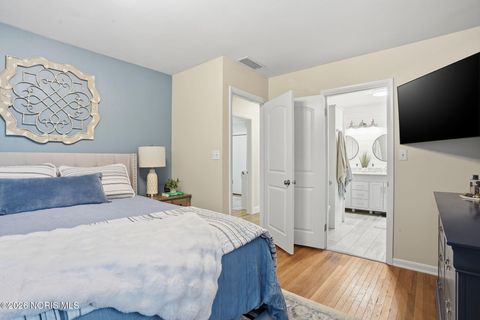 Tiny photo for 225 E Yates Avenue, Findlay, OH 45840 (MLS # 10003110)