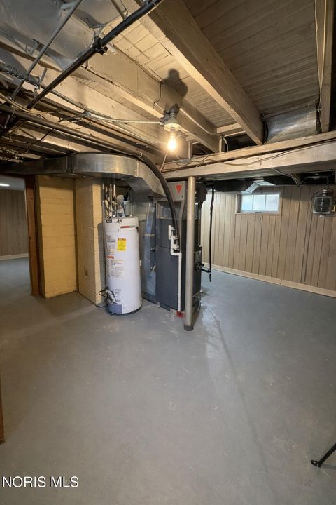 Tiny photo for 1931 Idaho Street, Toledo, OH 43605 (MLS # 10006146)