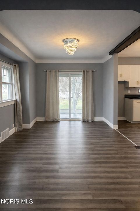 Tiny photo for 1931 Idaho Street, Toledo, OH 43605 (MLS # 10006146)