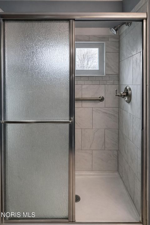 Tiny photo for 1931 Idaho Street, Toledo, OH 43605 (MLS # 10006146)