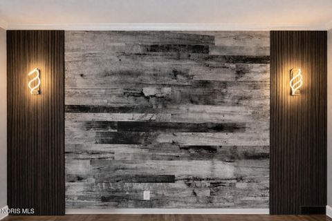 Tiny photo for 1931 Idaho Street, Toledo, OH 43605 (MLS # 10006146)