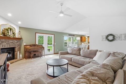 Tiny photo for 1163 Lye Creek Drive, Findlay, OH 45840 (MLS # 10008195)
