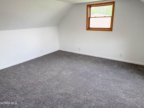Tiny photo for 1102 S Lallendorf Road, Oregon, OH 43616 (MLS # 10007921)