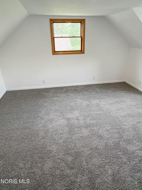 Tiny photo for 1102 S Lallendorf Road, Oregon, OH 43616 (MLS # 10007921)