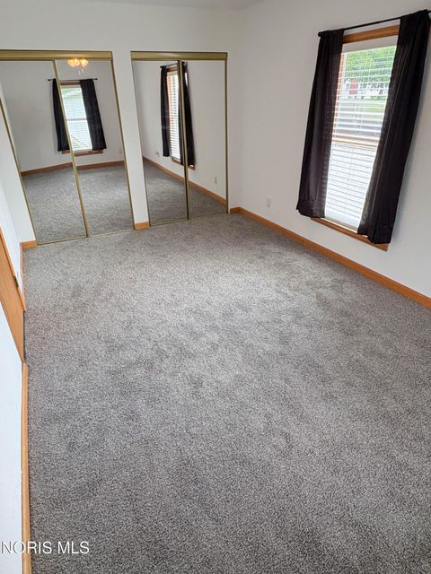 Tiny photo for 1102 S Lallendorf Road, Oregon, OH 43616 (MLS # 10007921)