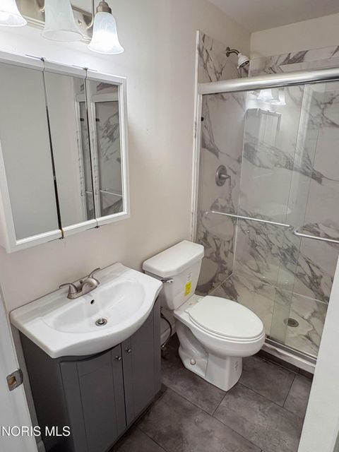 Tiny photo for 1102 S Lallendorf Road, Oregon, OH 43616 (MLS # 10007921)