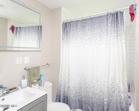Tiny photo for 2020 Berkshire Place, Toledo, OH 43613 (MLS # 10010719)