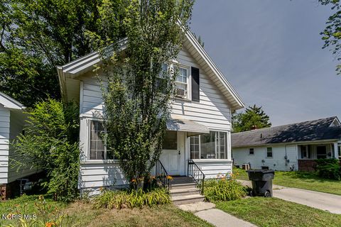Tiny photo for 2020 Berkshire Place, Toledo, OH 43613 (MLS # 10010719)