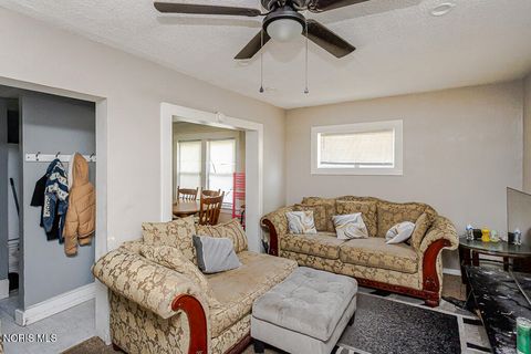 Tiny photo for 2020 Berkshire Place, Toledo, OH 43613 (MLS # 10010719)