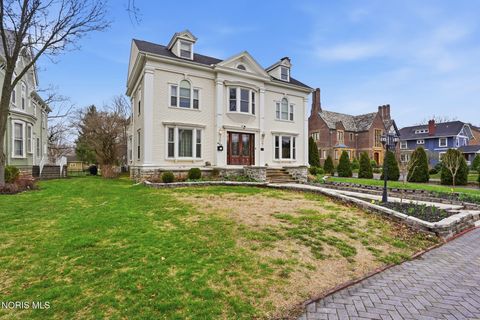 Tiny photo for 835 S Main Street, Findlay, OH 45840 (MLS # 10005541)