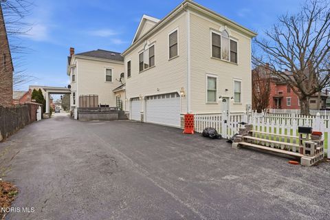 Tiny photo for 835 S Main Street, Findlay, OH 45840 (MLS # 10005541)