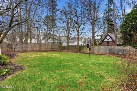 Tiny photo for 835 S Main Street, Findlay, OH 45840 (MLS # 10005541)