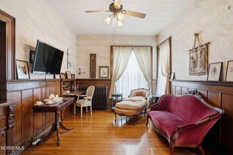 Tiny photo for 835 S Main Street, Findlay, OH 45840 (MLS # 10005541)