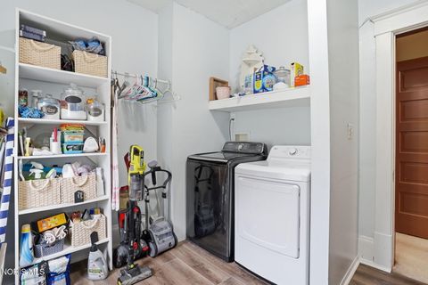 Tiny photo for 835 S Main Street, Findlay, OH 45840 (MLS # 10005541)