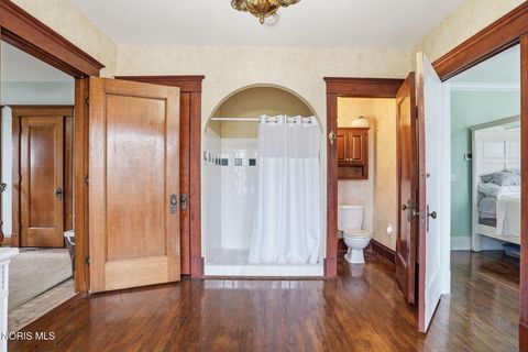 Tiny photo for 835 S Main Street, Findlay, OH 45840 (MLS # 10005541)