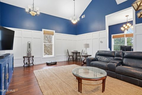 Tiny photo for 835 S Main Street, Findlay, OH 45840 (MLS # 10005541)