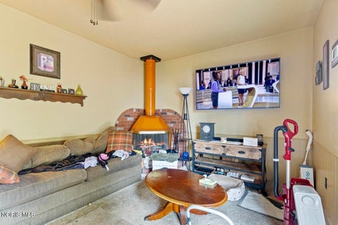 Tiny photo for 2624 Coveview Drive, Toledo, OH 43611 (MLS # 10011857)