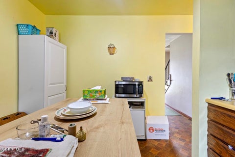 Tiny photo for 2624 Coveview Drive, Toledo, OH 43611 (MLS # 10011857)