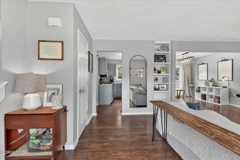 Tiny photo for 1060 Little Creek Drive, Perrysburg, OH 43551 (MLS # 10009022)