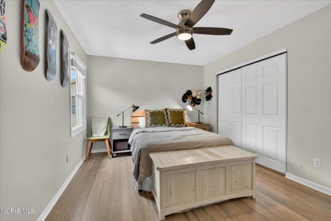 Tiny photo for 1060 Little Creek Drive, Perrysburg, OH 43551 (MLS # 10009022)