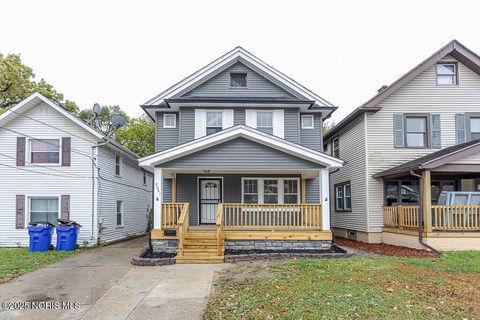 Tiny photo for 2041 Loxley Road, Toledo, OH 43613 (MLS # 10000883)