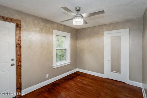 Tiny photo for 2041 Loxley Road, Toledo, OH 43613 (MLS # 10000883)