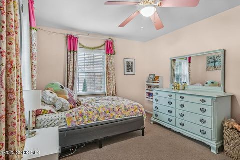 Tiny photo for 4132 Sheraton Road, Ottawa Hills, OH 43606 (MLS # 10000370)