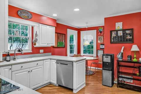 Tiny photo for 4132 Sheraton Road, Ottawa Hills, OH 43606 (MLS # 10000370)