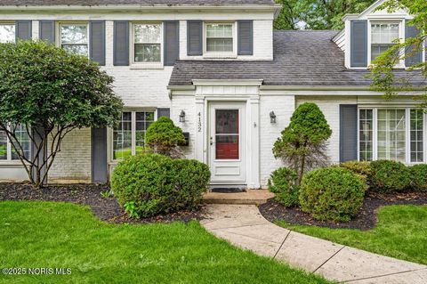 Tiny photo for 4132 Sheraton Road, Ottawa Hills, OH 43606 (MLS # 10000370)