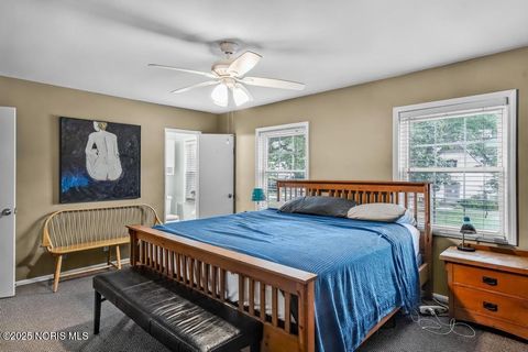 Tiny photo for 4132 Sheraton Road, Ottawa Hills, OH 43606 (MLS # 10000370)