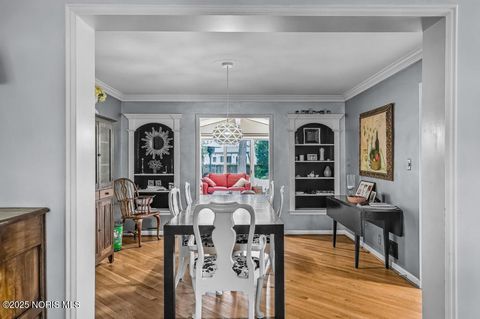 Tiny photo for 4132 Sheraton Road, Ottawa Hills, OH 43606 (MLS # 10000370)