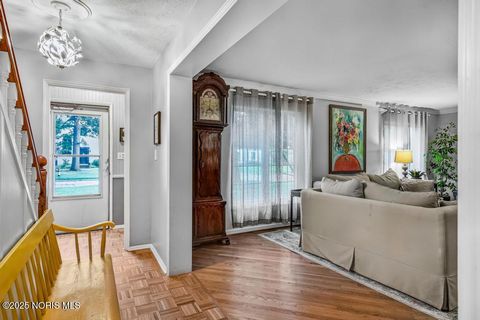 Tiny photo for 4132 Sheraton Road, Ottawa Hills, OH 43606 (MLS # 10000370)